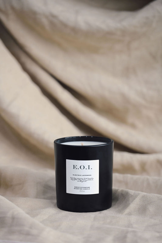 ELECTRIC LAVENDER CANDLE 25.8 oz